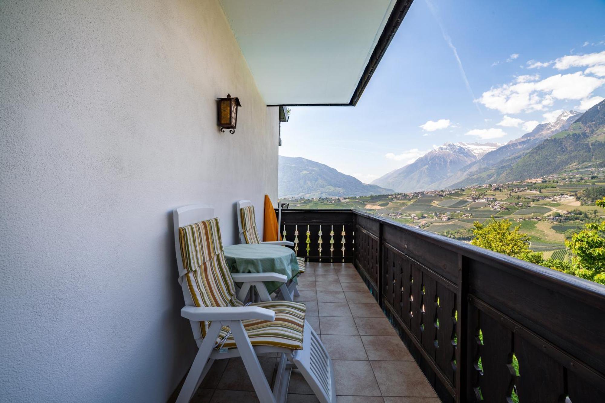 Hotel-Garni Appartement Gartenheim Скена Экстерьер фото